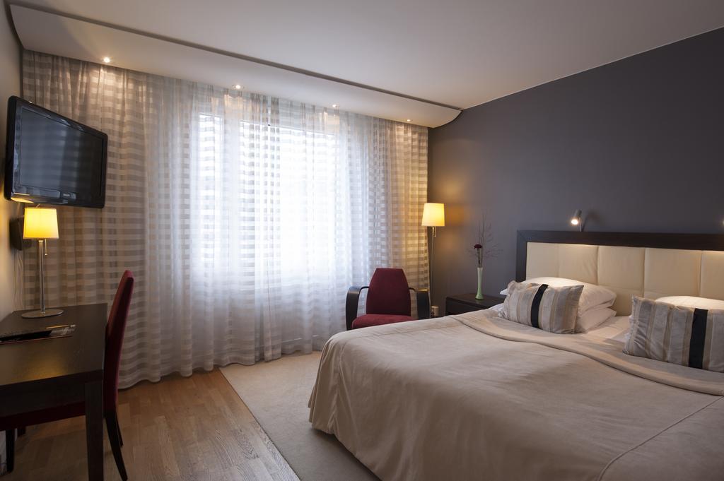 Hotel Уппсала Екстер'єр фото